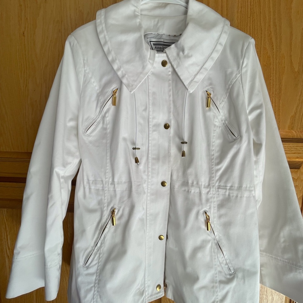 White jacket; gold accent hardware. Marvin Richard’s label. Size XL
